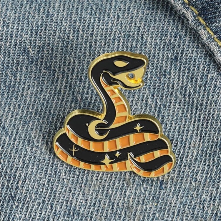 Awesome Boho Celestial Crescent Moon And Star Serpent Snake Pin Brooch 20$